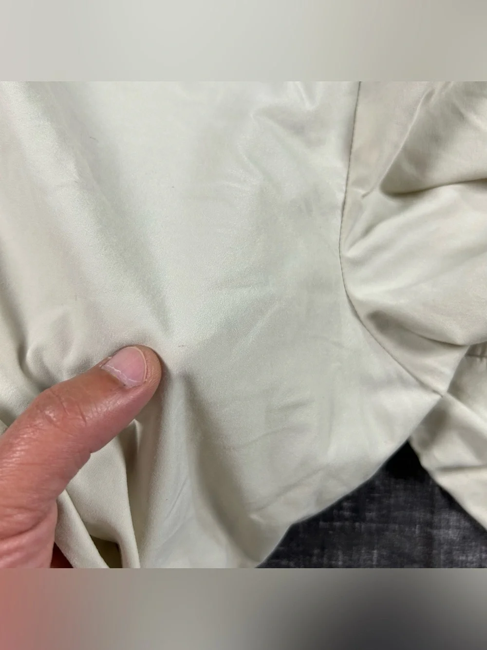 Peter Millar Featherweight Shorts Mens 38x9 Tan Active Golf Stretch Performance